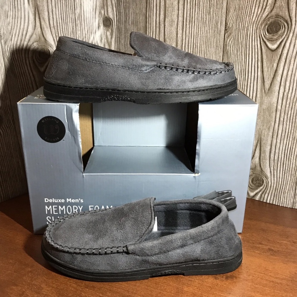 NWT Memory Foam Slippers men from Wayland Square Sz Small. Have 3 gray pairs